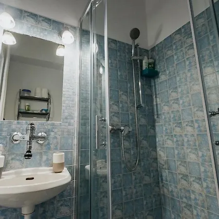 Charming Old Town & Jewish District, Quiet Neighborhood Apartament Kraków