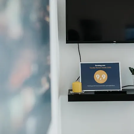 Charming Old Town & Jewish District, Quiet Neighborhood *